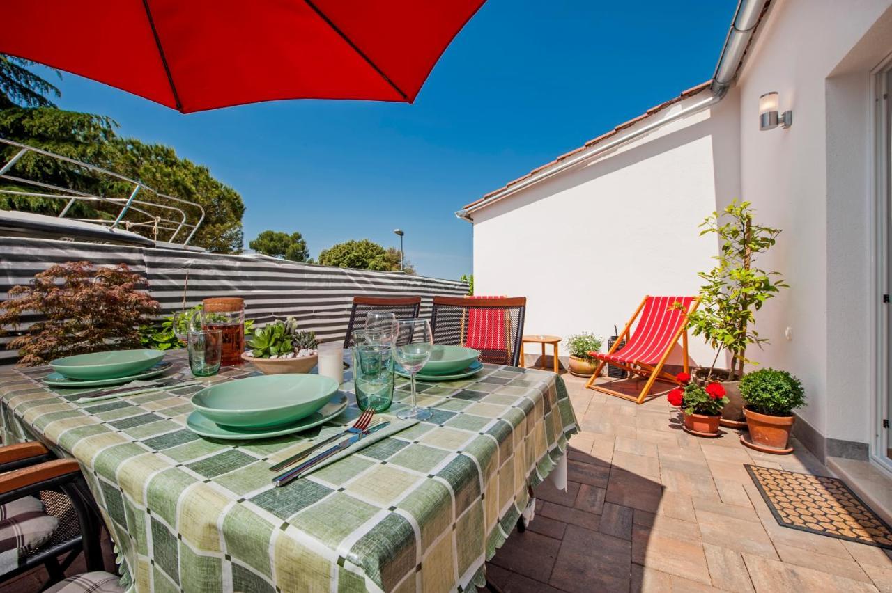 Little House - Just Few Steps From The City Center Villa Rovinj Exteriör bild