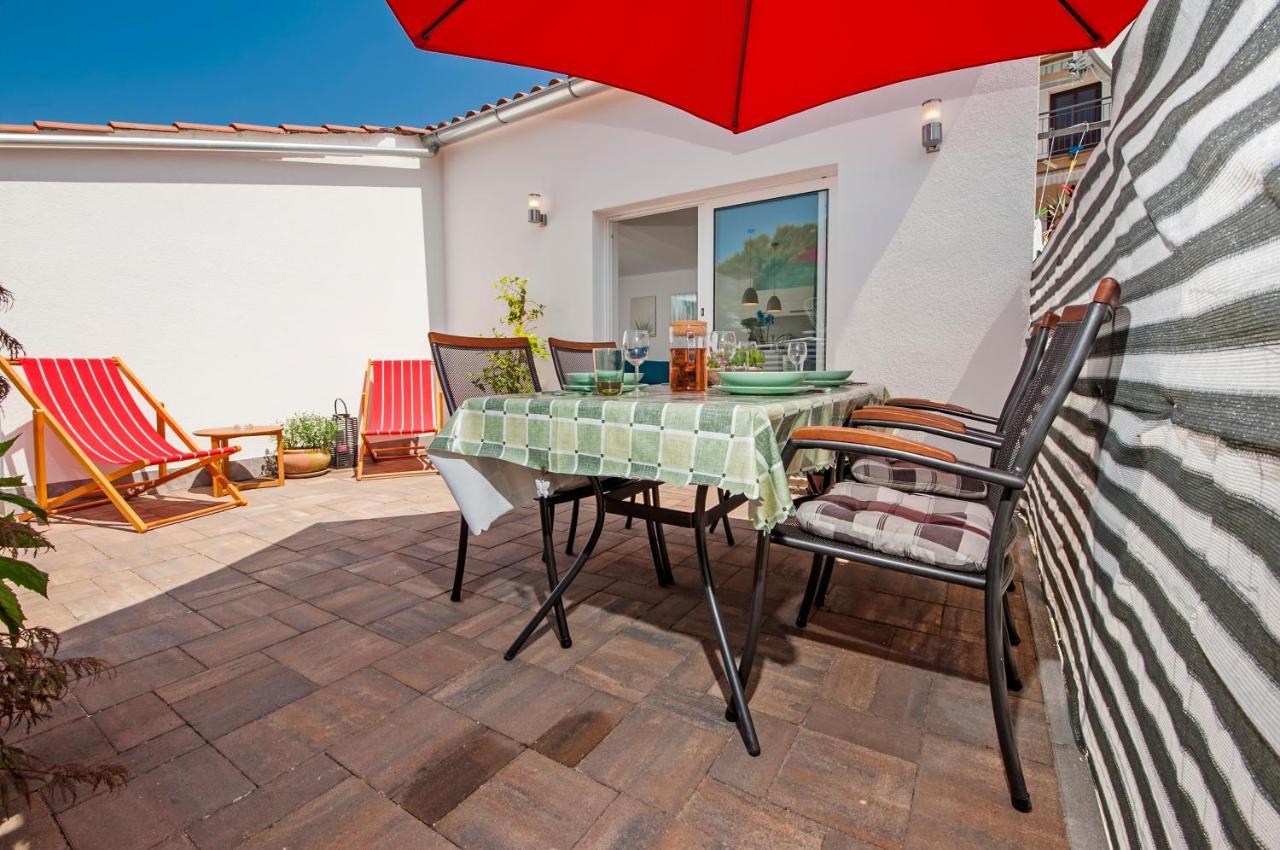 Little House - Just Few Steps From The City Center Villa Rovinj Exteriör bild